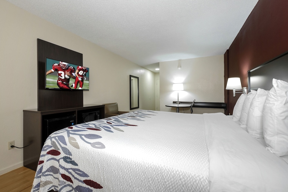 red roof inn hillsville