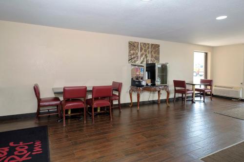 red roof inn hillsville