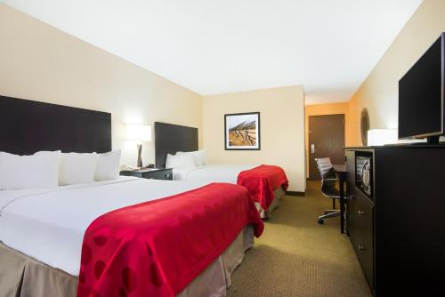 red lion hotel gillette