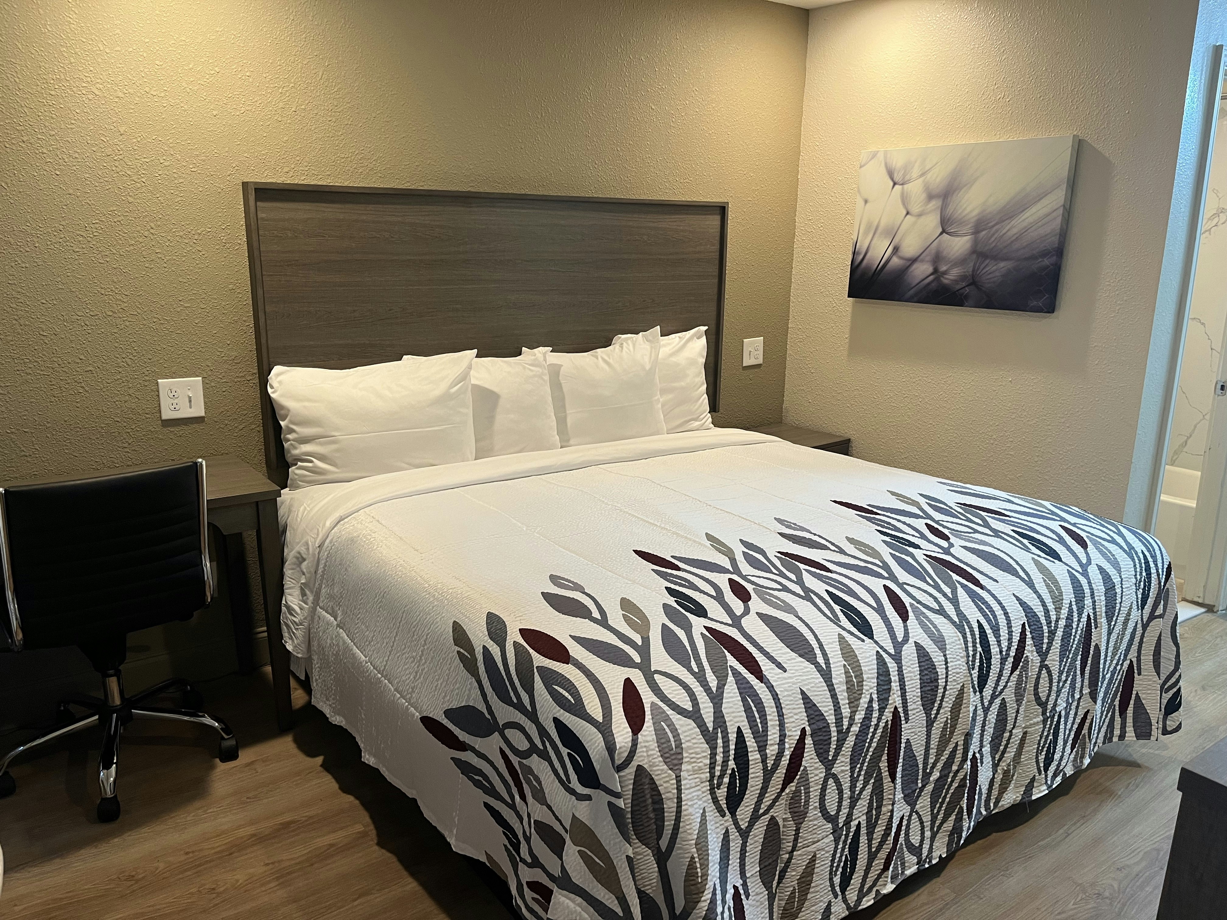 red roof inn haltom city