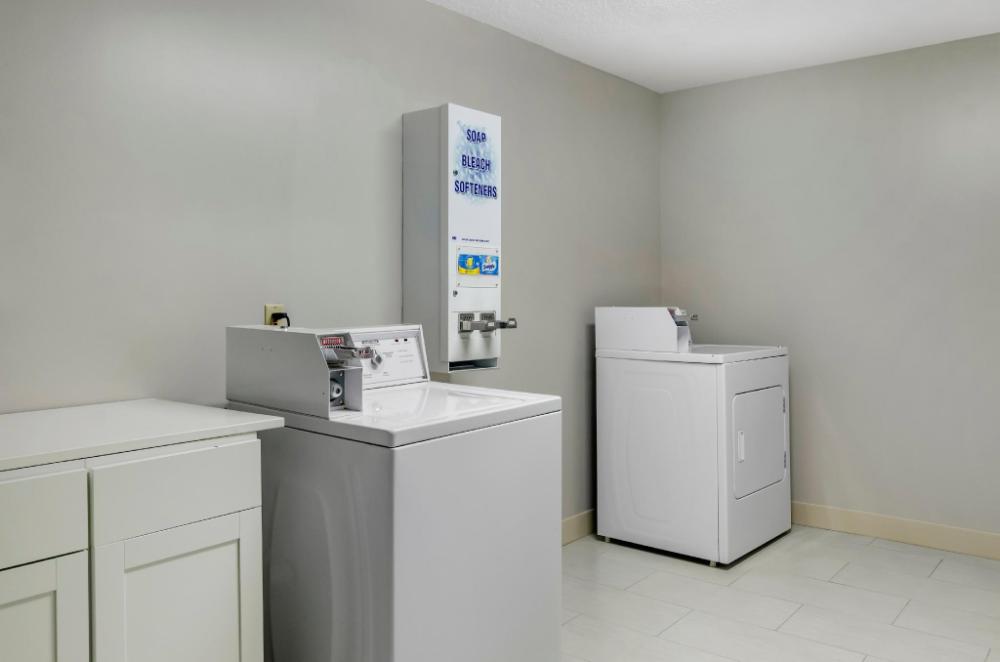 comfort inn and suites troutville roanoke north daleville