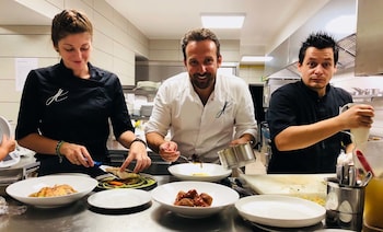 hotel restaurant la villa arena