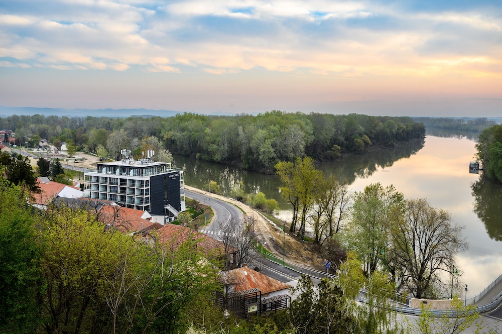 mercure tokaj center