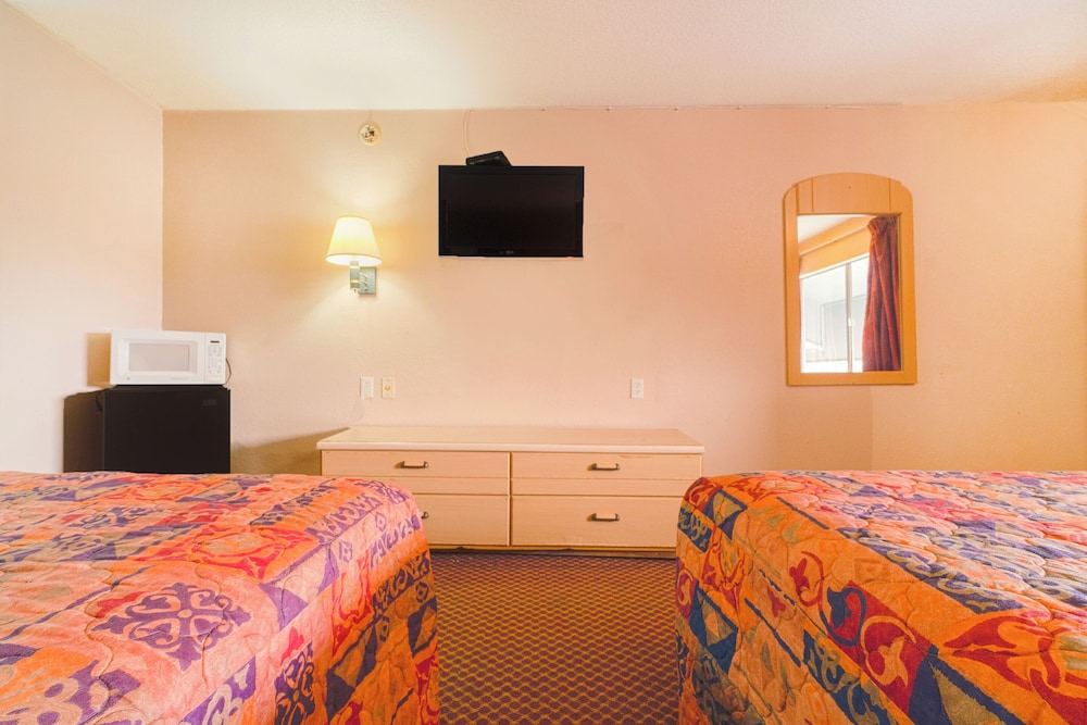 regency inn by oyo three rivers