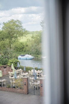 Waveney House Hotel,Great Yarmouth>>Beccles,3 star