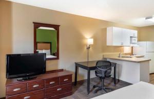 relax suites extended stay la mirada