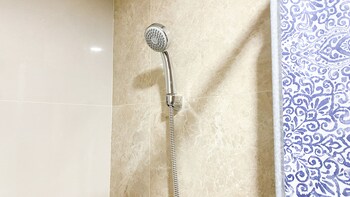 relaxing and homey studio transpark cibubur apartment