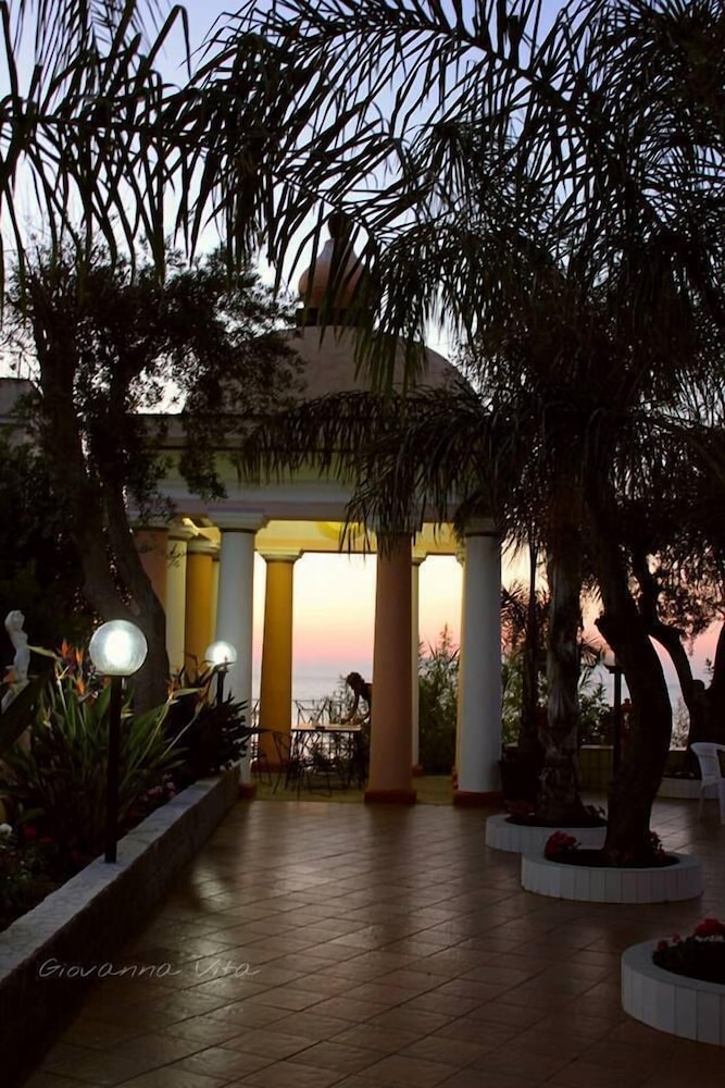 hotel terme rosaleo