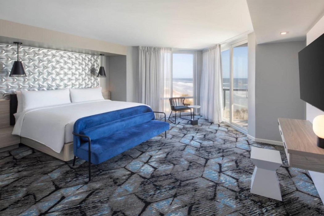 renaissance daytona beach oceanfront hotel