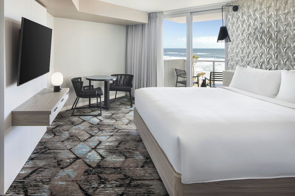 renaissance daytona beach oceanfront hotel