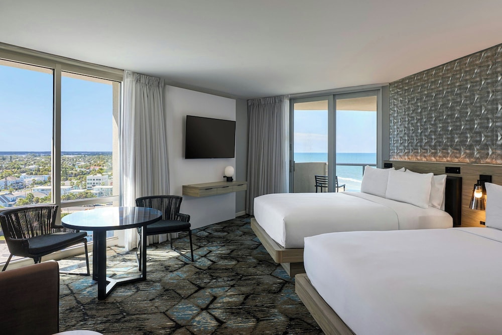 renaissance daytona beach oceanfront hotel