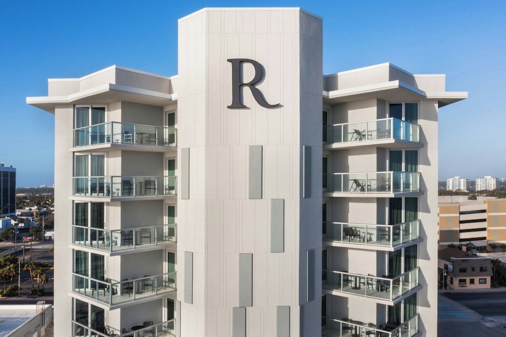 renaissance daytona beach oceanfront hotel