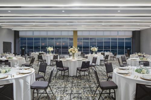 renaissance daytona beach oceanfront hotel