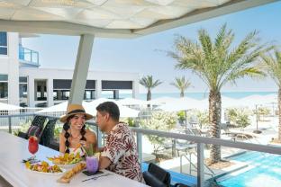 renaissance daytona beach oceanfront hotel