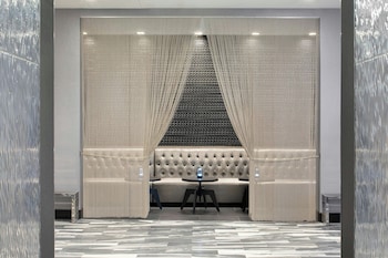 Renaissance Daytona Beach Oceanfront Hotel,,4 star