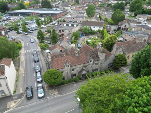The Old Manor House Hotel,Bath And North East Somerset>>Bath,3 star