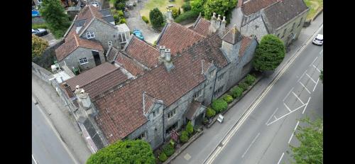 The Old Manor House Hotel,Bath And North East Somerset>>Bath,3 star