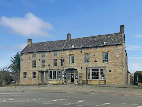 the halford bridge inn