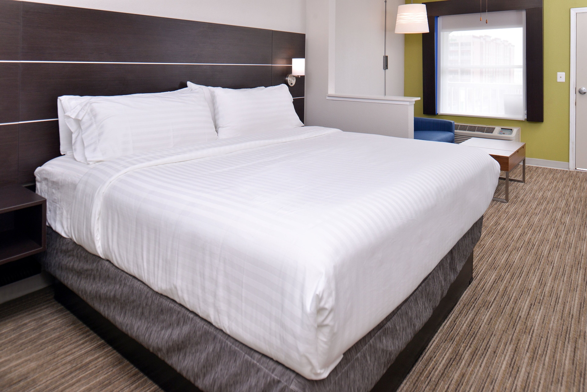 holiday inn express and suites corpus christi n padre island