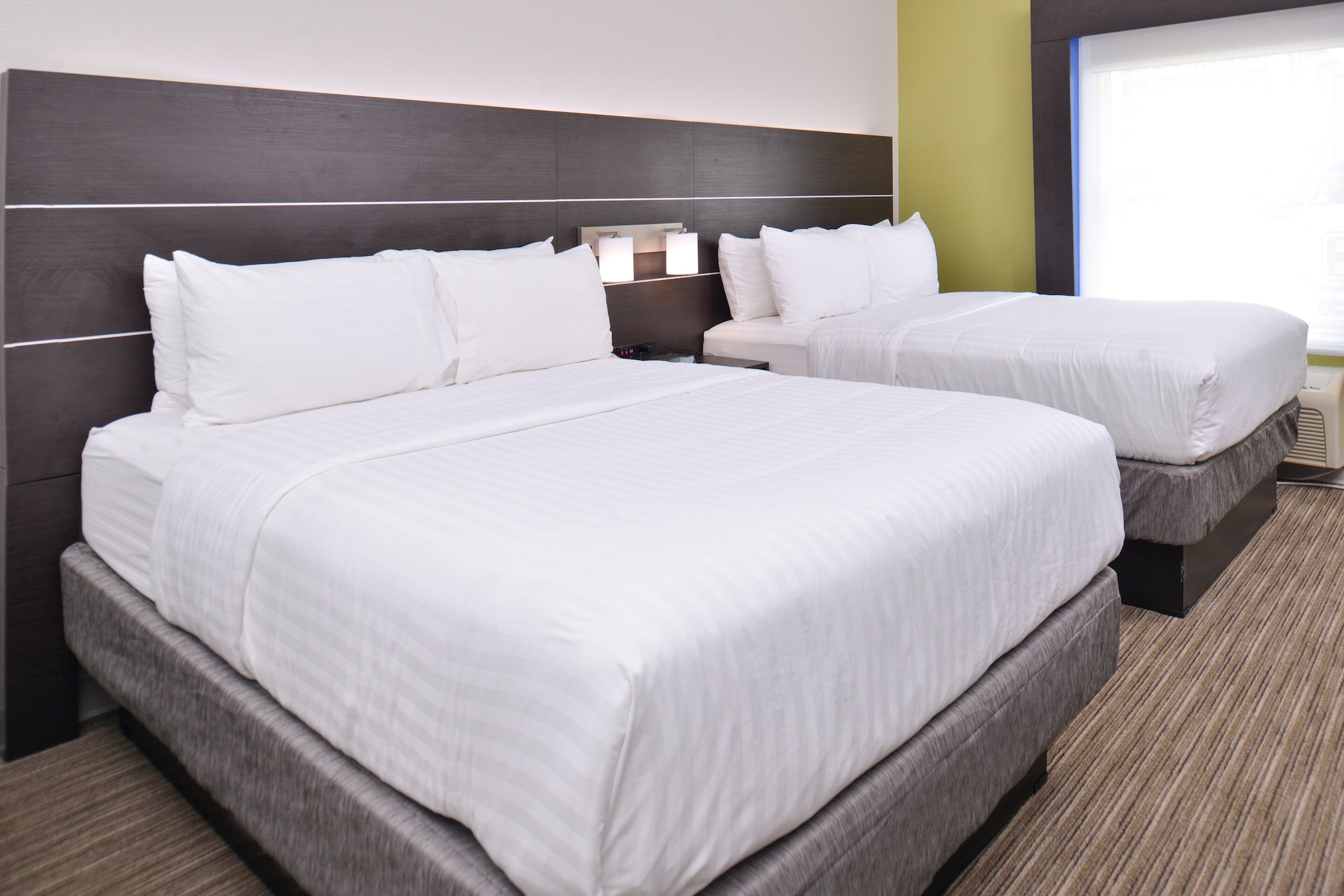 holiday inn express and suites corpus christi n padre island