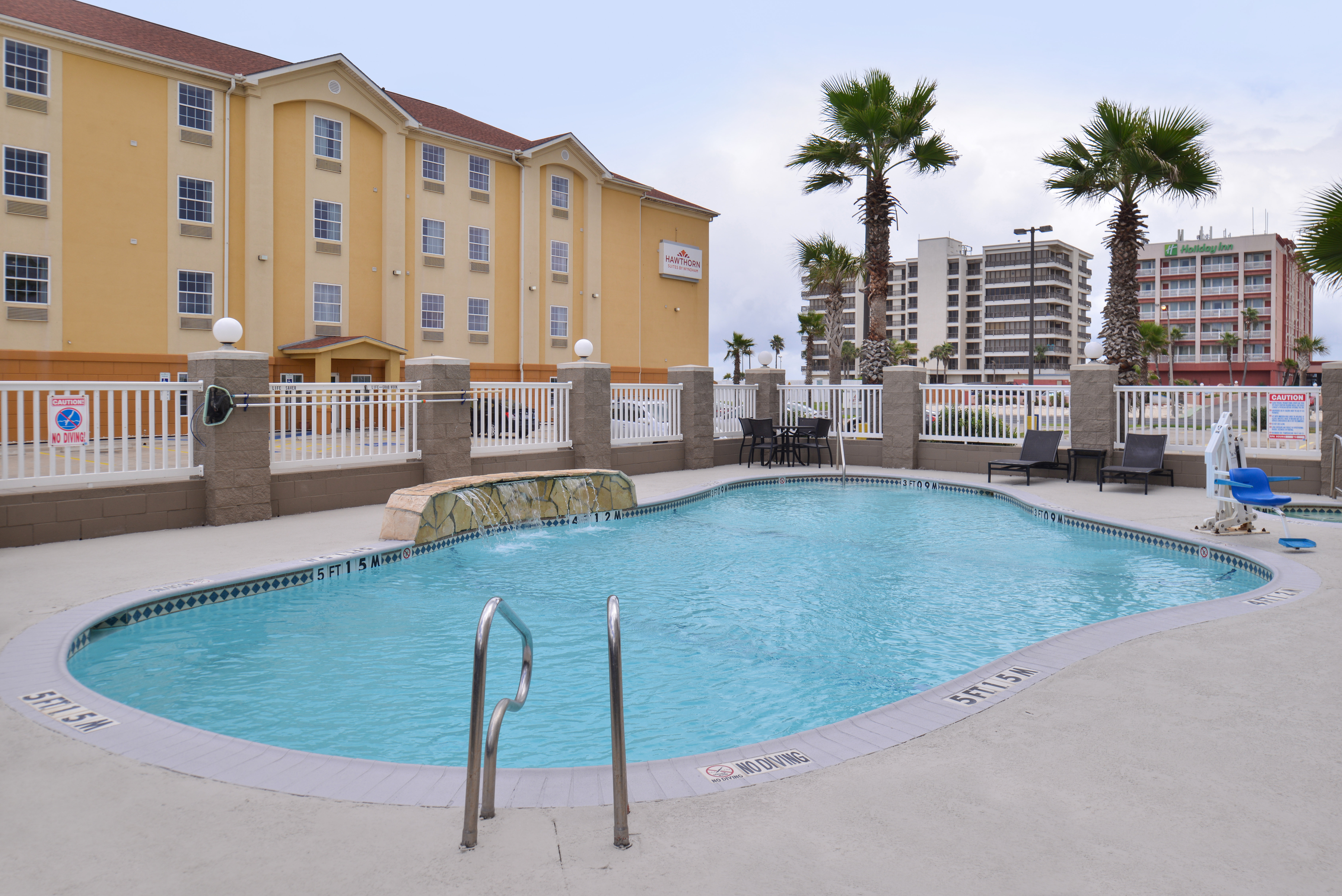 holiday inn express and suites corpus christi n padre island