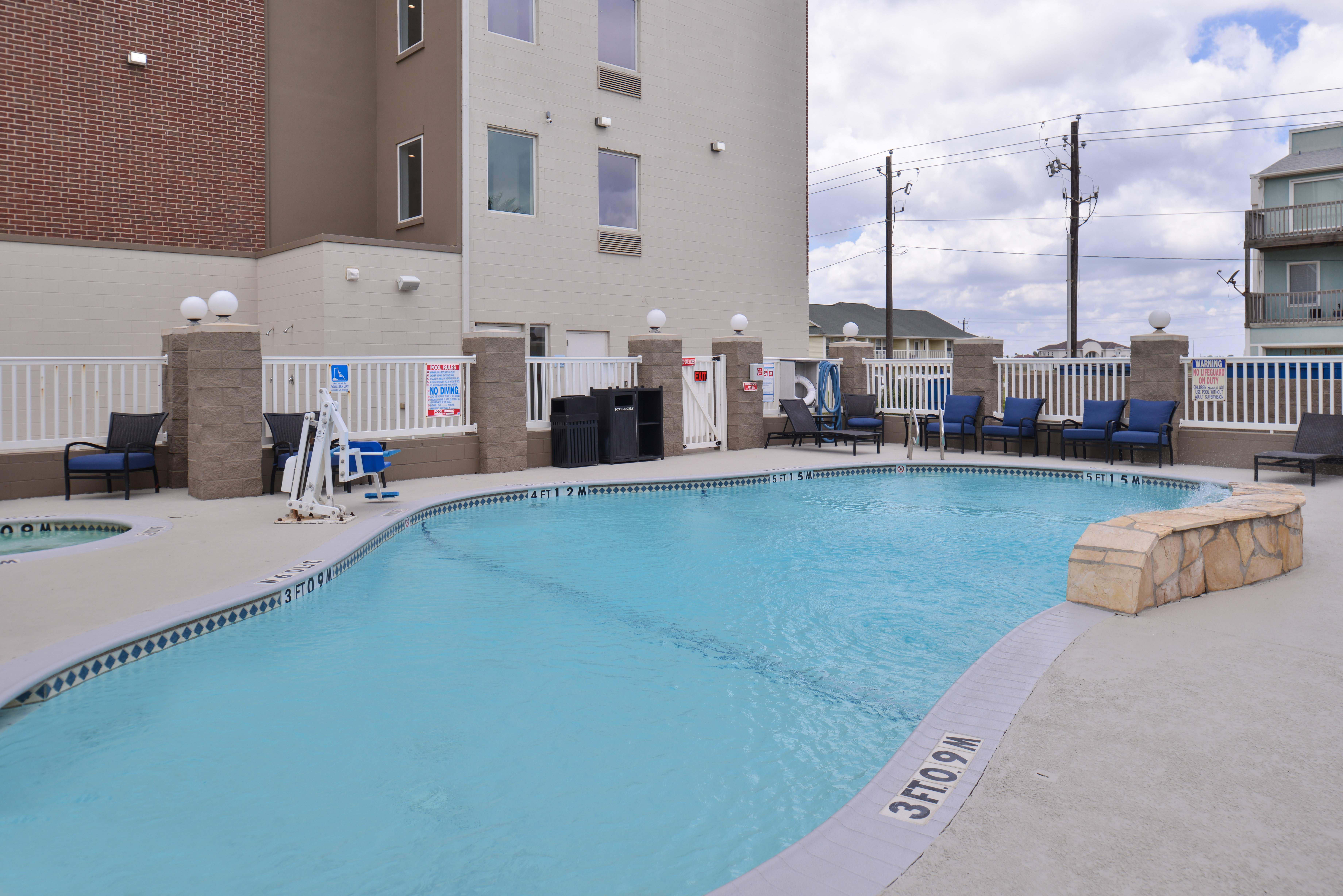 holiday inn express and suites corpus christi n padre island
