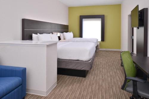 holiday inn express and suites corpus christi n padre island