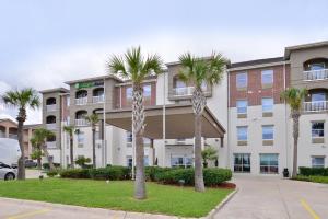 Holiday Inn Express & Suites Corpus Christi-N Padre Island,Corpus Christi>>Calallen,3 star