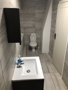 stifford clays farm hotel