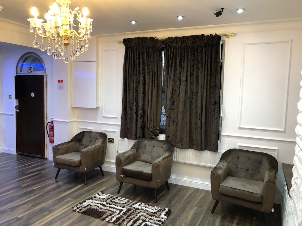 stifford clays farm hotel