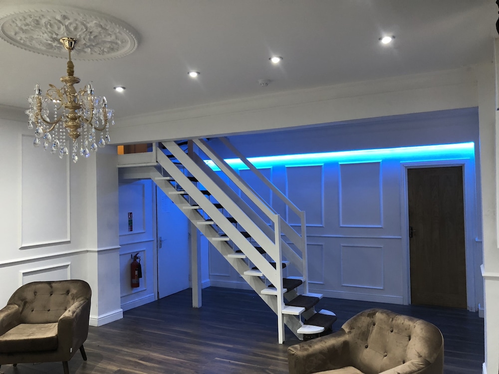 stifford clays farm hotel