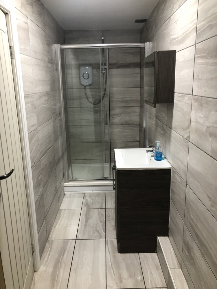 stifford clays farm hotel