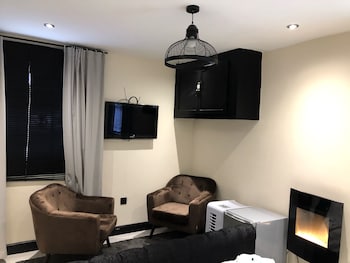 stifford clays farm hotel