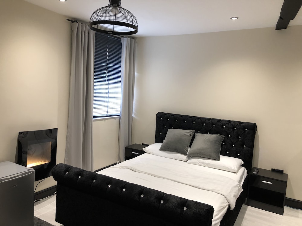 stifford clays farm hotel