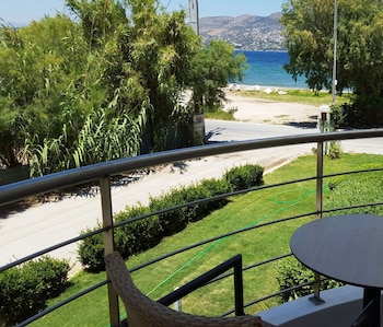 markopoulo mesogaias