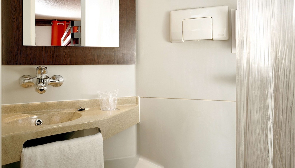 premiere classe epinay sur orge