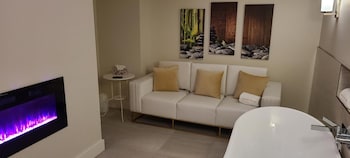 oceanfront suites at cowichan bay