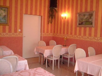 hotel le clos du montvinage