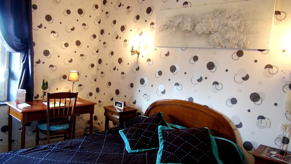 hotel le clos du montvinage