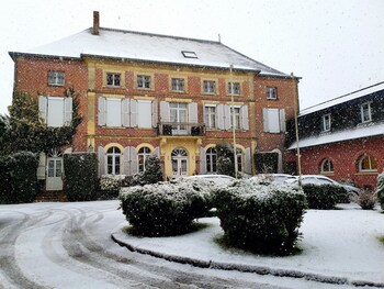 hotel le clos du montvinage