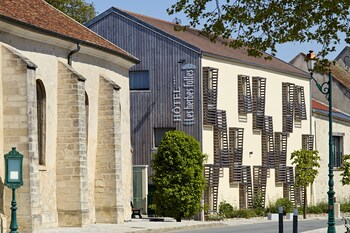 hotel les herbes folles