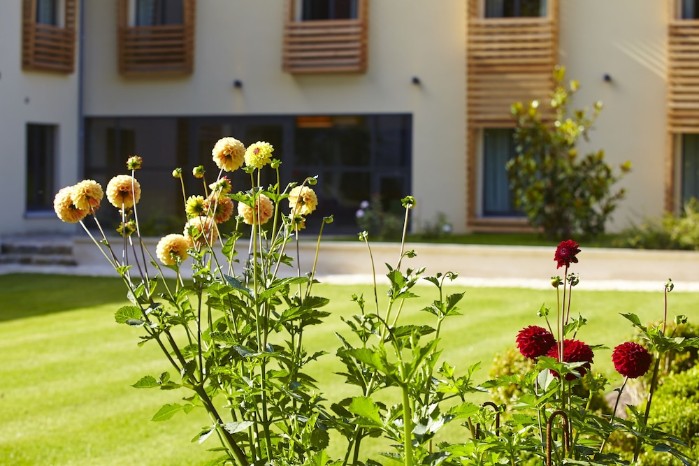 hotel les herbes folles