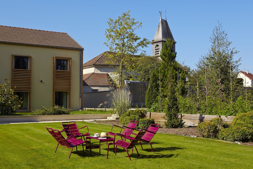 hotel les herbes folles