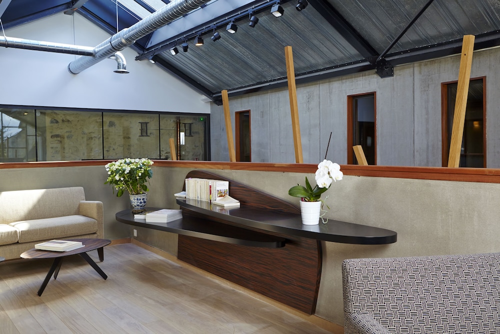 hotel les herbes folles