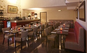 hotel les herbes folles