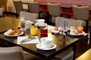 hotel les herbes folles