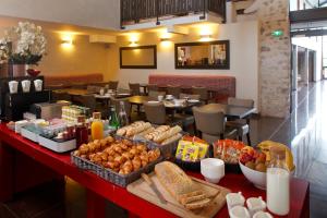 hotel les herbes folles