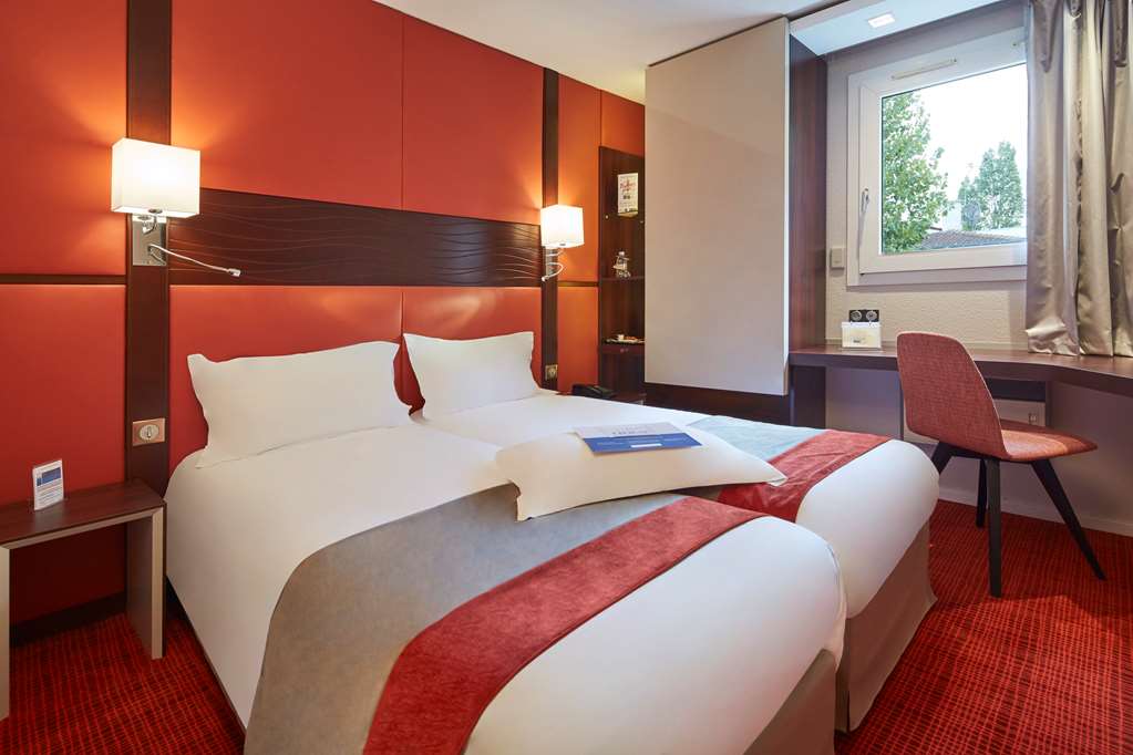 kyriad nantes sud bouaye aeroport