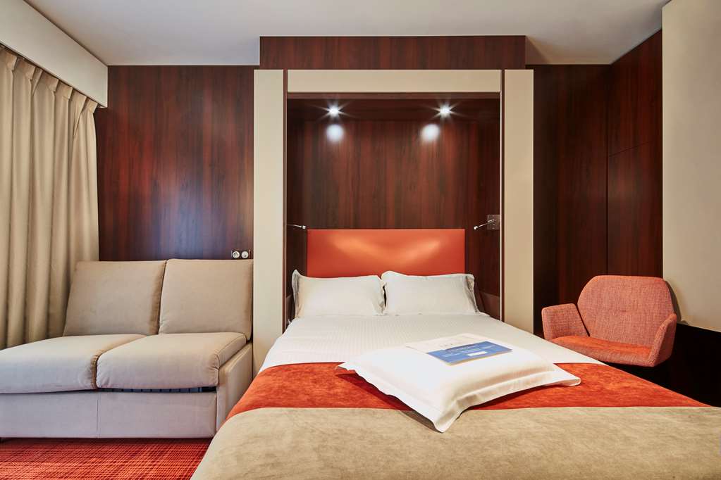 kyriad nantes sud bouaye aeroport