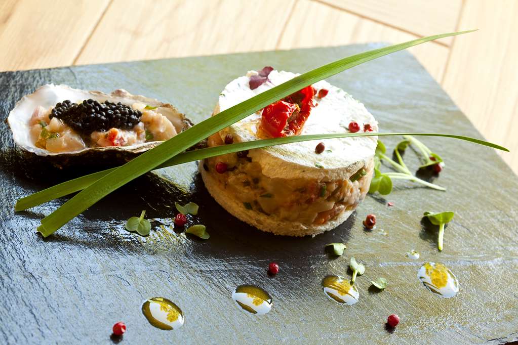 kyriad nantes sud bouaye aeroport